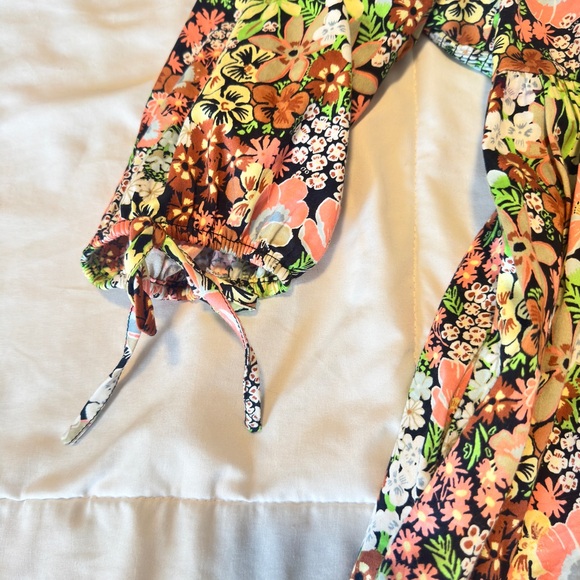 Forever 21 Floral Mini Dress - Multicolor - Picture 3 of 4